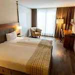 Hotel Restaurant Zum Storchen 4*