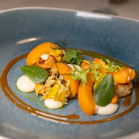 Szálloda Restaurant Zum Storchen 4*