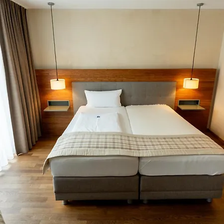 Restaurant Zum Storchen Hotell 3*