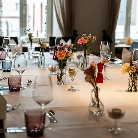 Hotell Restaurant Zum Storchen
