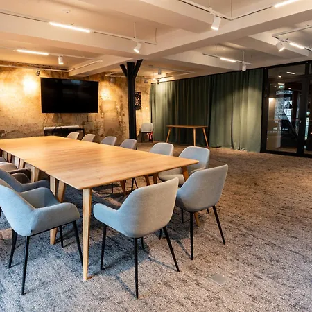 Otel Restaurant Zum Storchen 4*