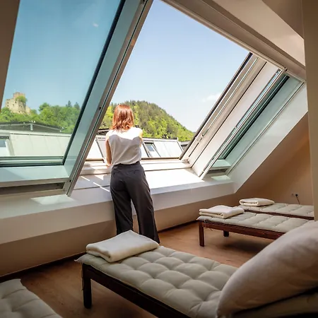 Otel Restaurant Zum Storchen 4*