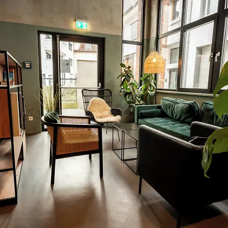 Restaurant Zum Storchen Otel 4*