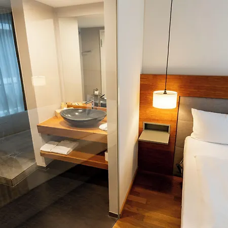 Otel Restaurant Zum Storchen 4*