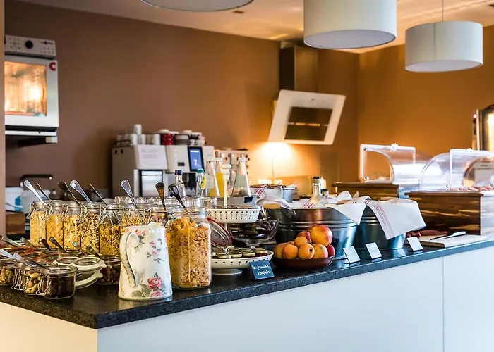 Restaurant Zum Storchen ホテル 4*