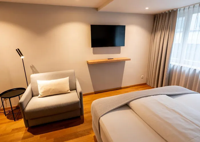 ホテル Restaurant Zum Storchen