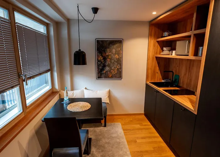 ホテル Restaurant Zum Storchen